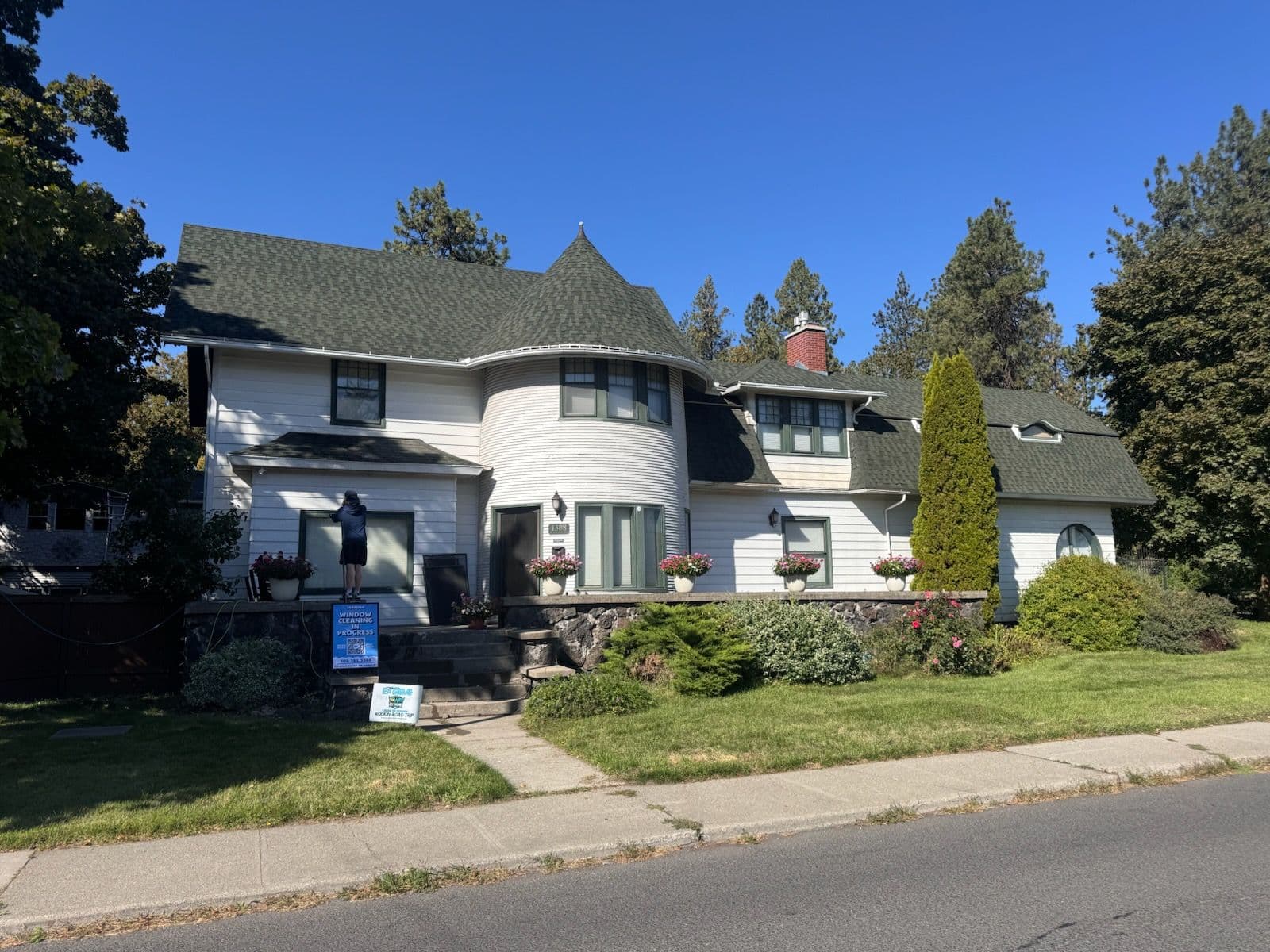 Project Sparkling Window Cleaning at Two-Story Home in Spokane image